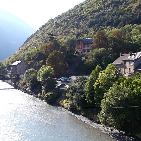 Hotel Le Commerce Modane Dış mekan fotoğraf